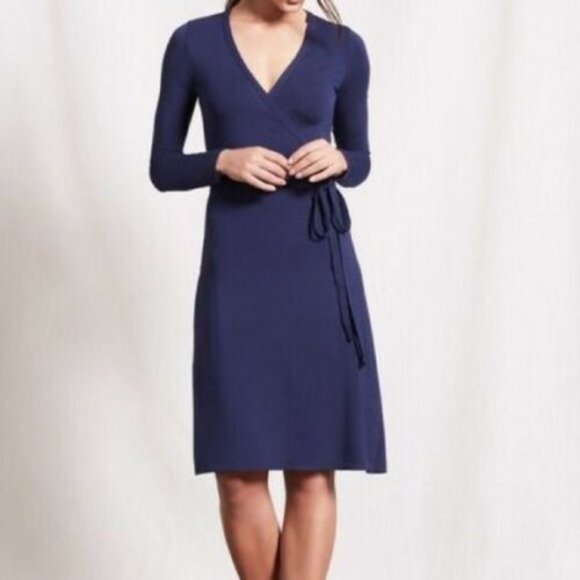 Ann Taylor Dresses & Skirts - Ann Taylor Navy Wrap Dress Long Sleeve Size 14